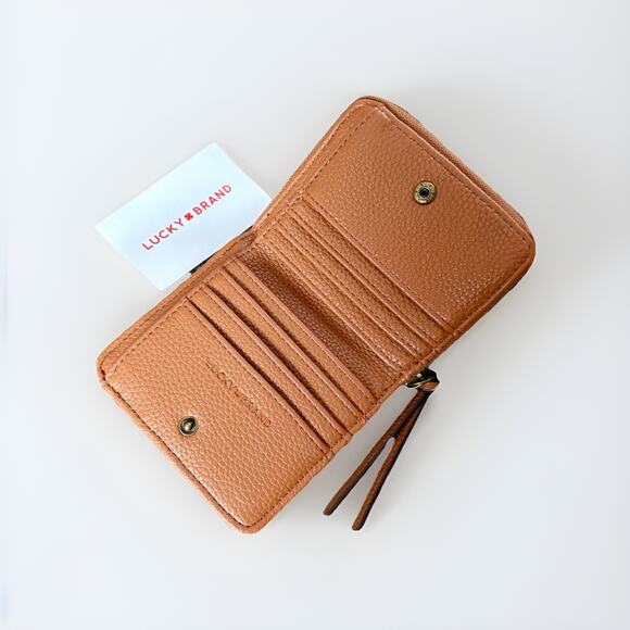 LUCKY BRAND Brown Tan Pebbled Faux Leather Bifold Wallet ZipAround Change Pocket - Picture 7 of 14
